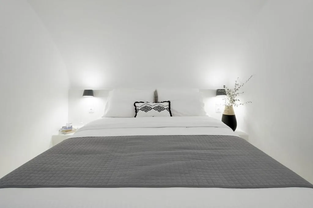 Room, Nano Suites, Santorini