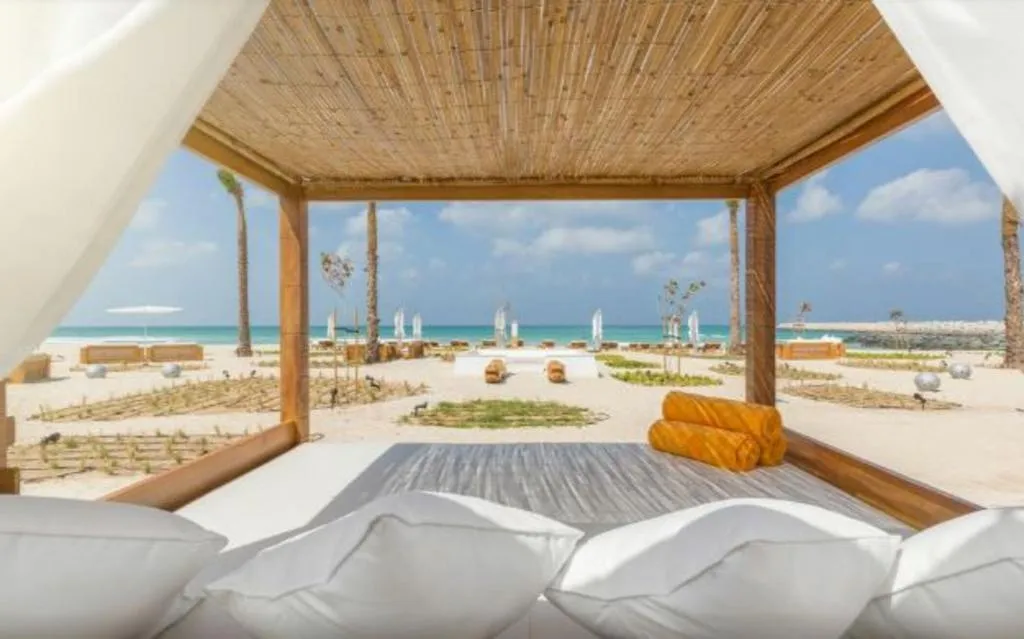 Terrace, Nikki Beach Resort & Spa Dubai, Dubai