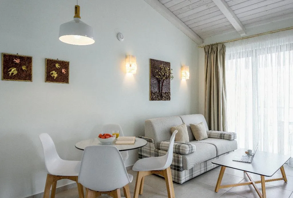 APARTMENT SEA VIEW Room, Elpiniki Luxury Apartments, Thessaloniki