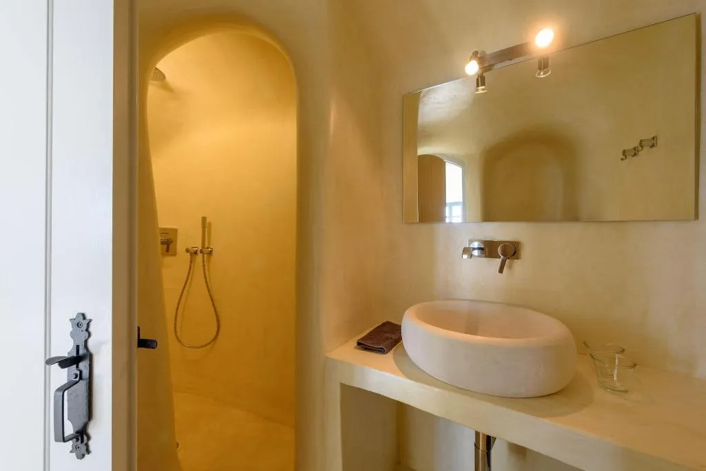 Double or Twin PREMIUM Room, Kapari Natural Resort - member of Unique Lodges Na, Santorini
