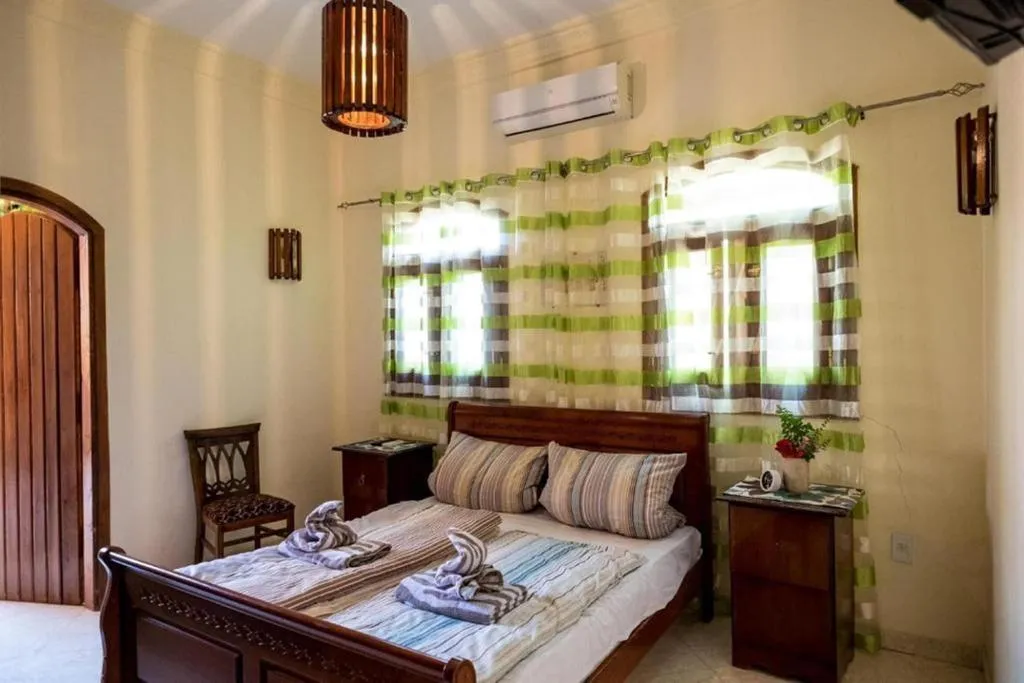 Room, Nile Compound Hotel, Luxor