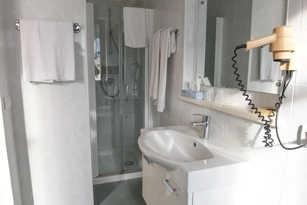 Room, Hotel Venezia, Milan