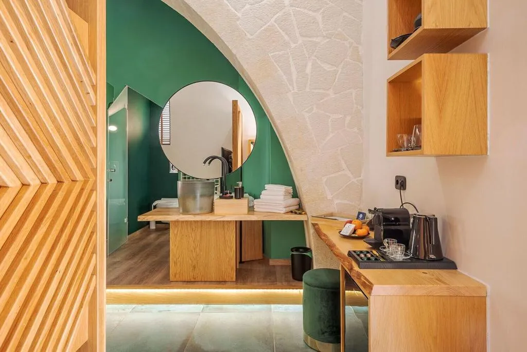 Room, Madonna Del Mare, Crete