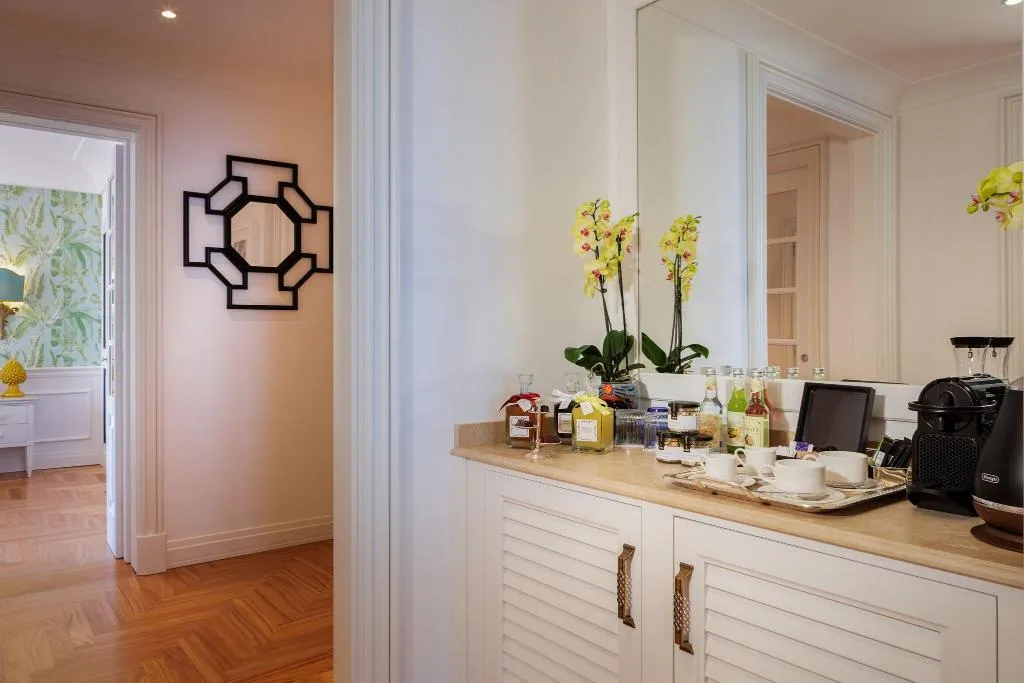 SUITE THREE BEDS Room, Grand Hotel San Pietro, Taormina