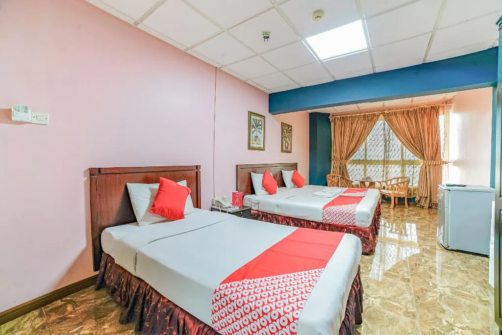 TWIN DELUXE Room, 394 Dana Al Buhaira Beach Hotel, Dubai