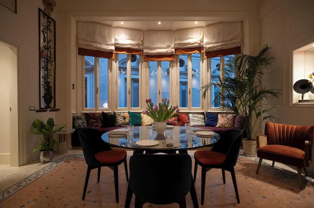 Room, Elizabeth Unique Apartments, Rome