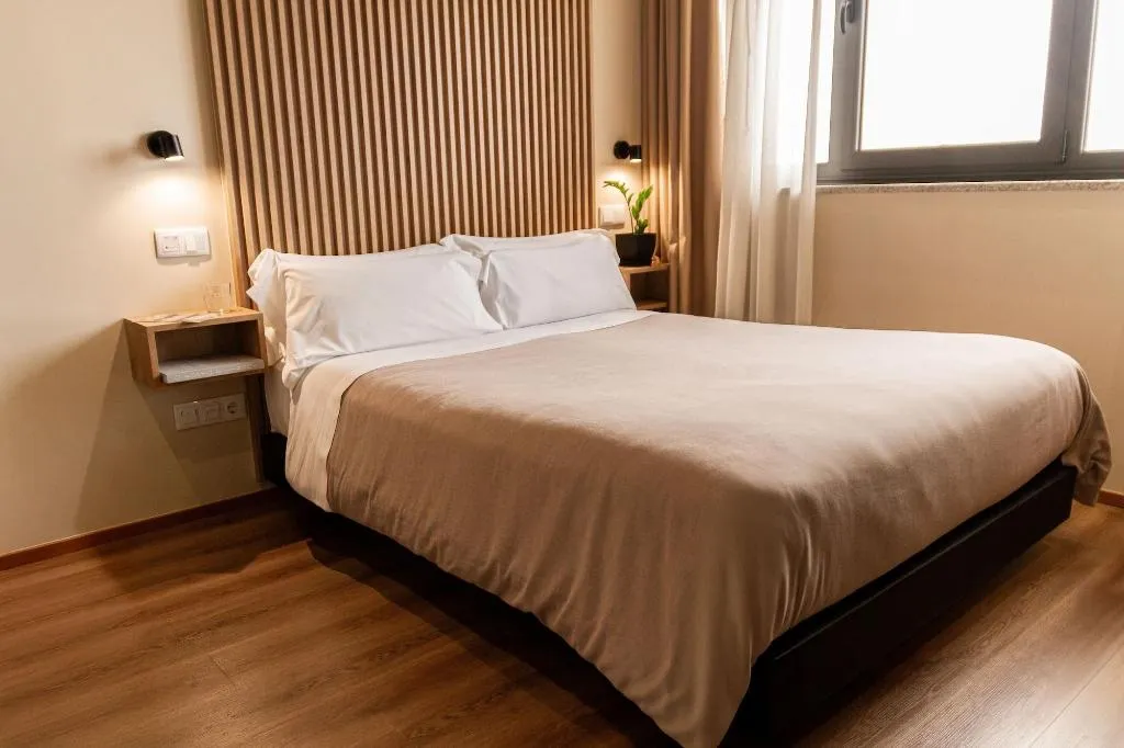 General view, Room Select Porto, Porto