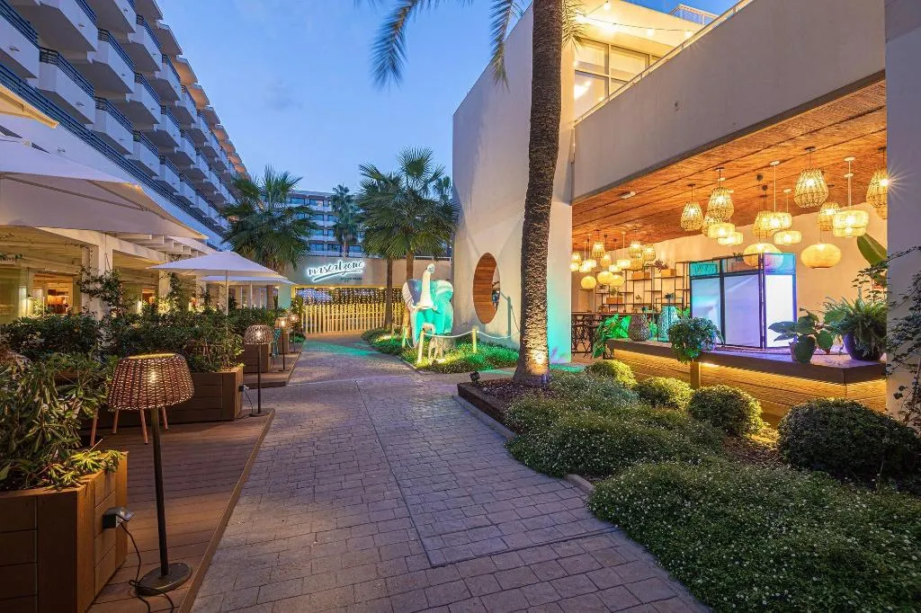 Restaurant, Innside by Melia Alcudia, Majorca