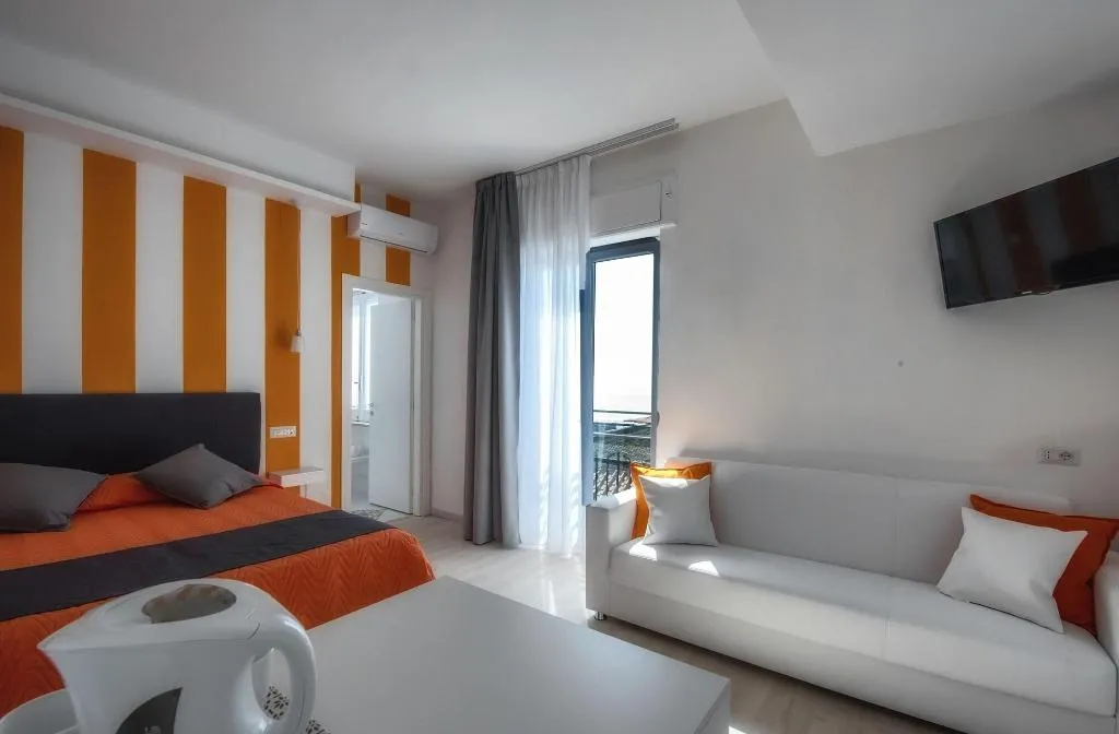Room, Sunset Rooms, Naples