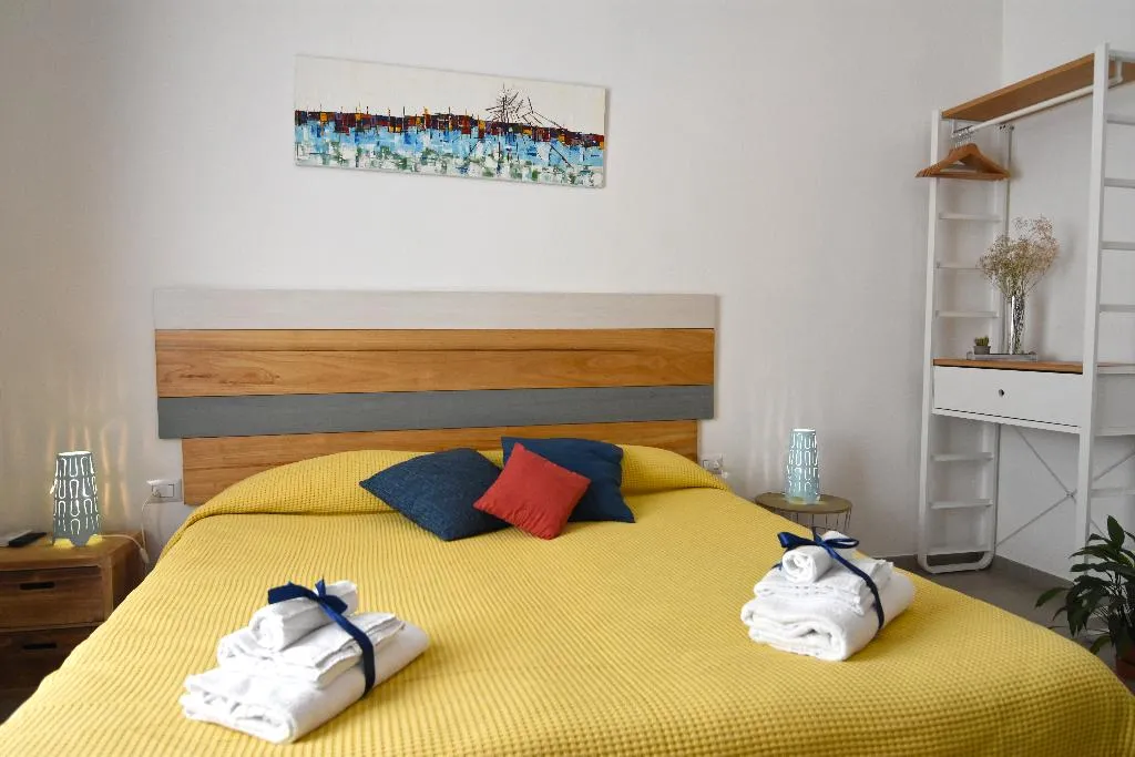 Double or Twin DUPLEX SUPERIOR Room, B&B Crianza, Naples