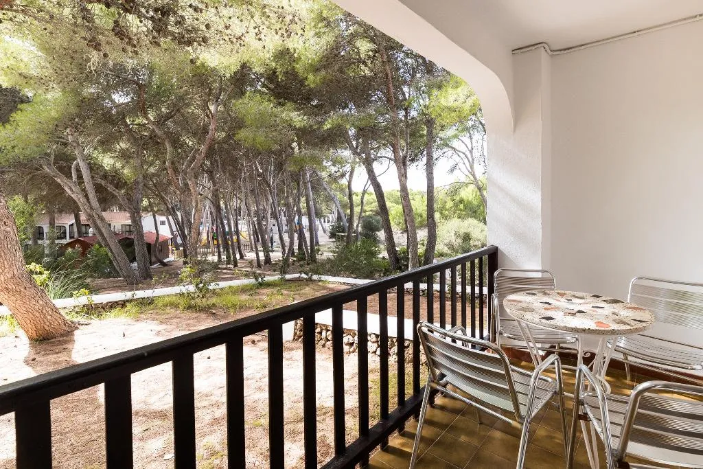 APARTMENT CAPACITY 5 TWO BEDROOMS Room, Sol Parc, Menorca