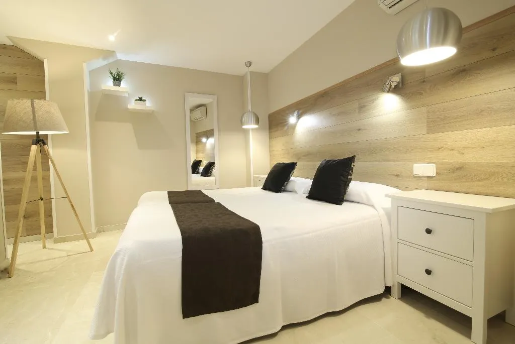 APARTMENT CAPACITY 4 Room, Suites You Nickel, Madrid