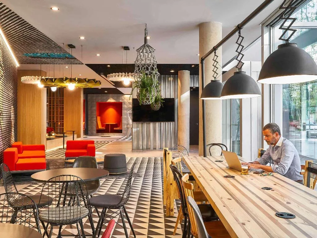 Restaurant, Ibis Barcelona Pza Glories 22, Barcelona