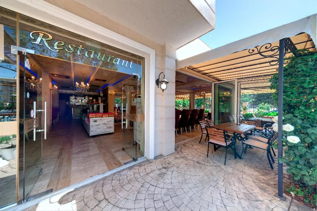 Restaurant, Avenue Deluxe, Bourgas