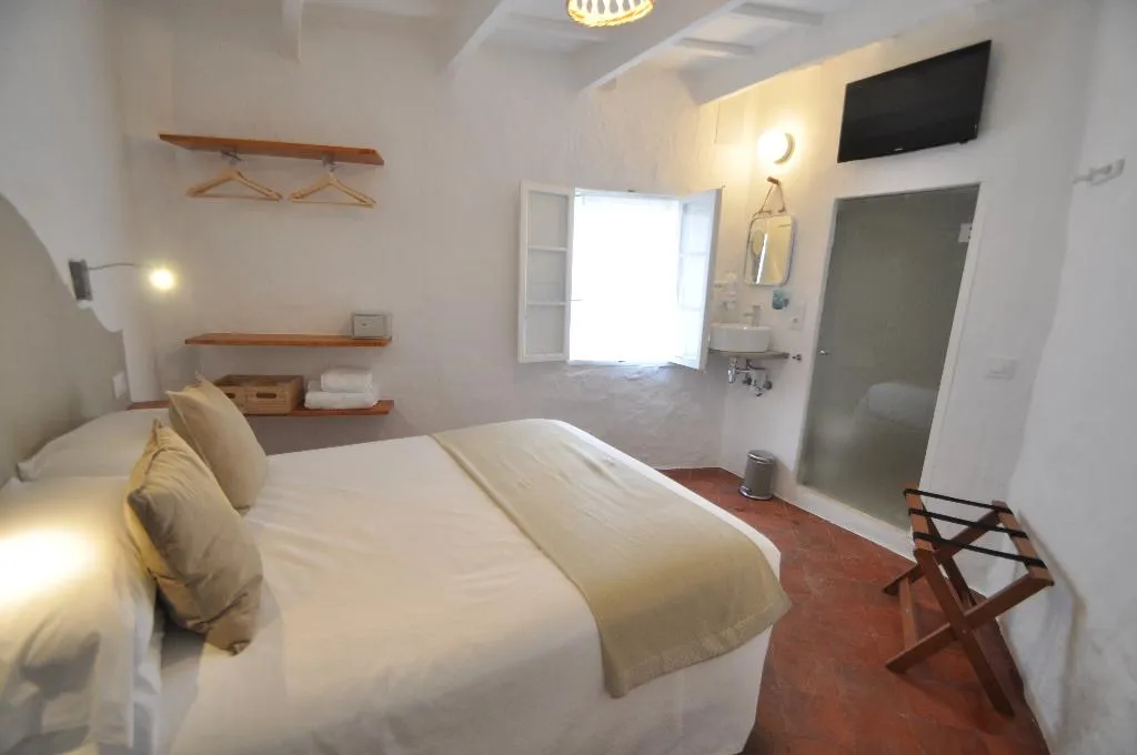 DOUBLE BASIC Room, Port Antic Ciutadella, Menorca