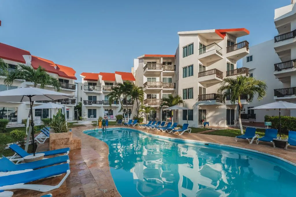 General view, Imperial las Perlas, Cancun Area