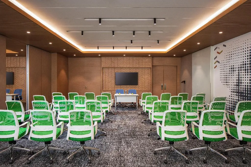 Conferences, Holiday Inn Hotel & Suites Dubai Science Park, Dubai