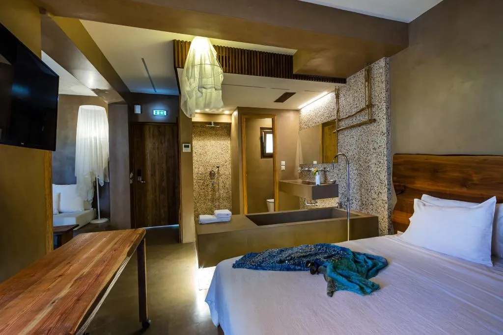 SUITE DELUXE ONE BED Room, Skopelos Holidays Hotel & Spa, Skiathos
