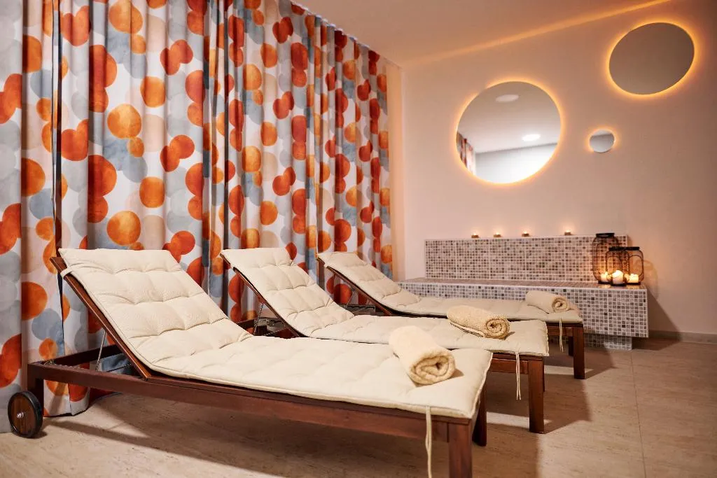 Sports and Entertainment, Arancini Residence, Split