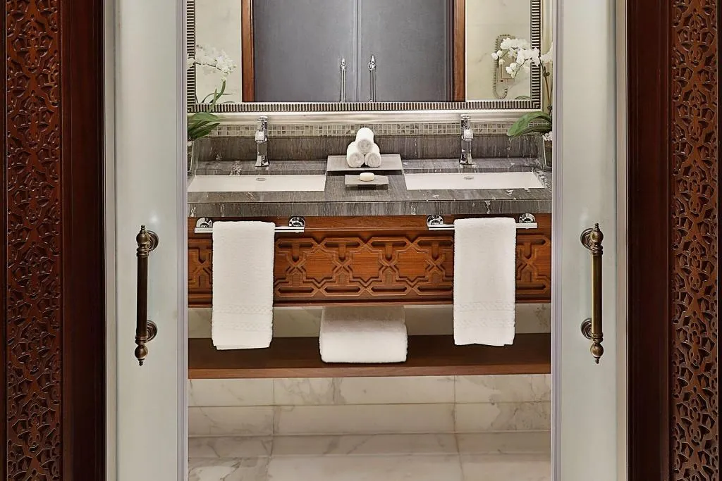 Room, The Ritz-Carlton, Dubai, Dubai