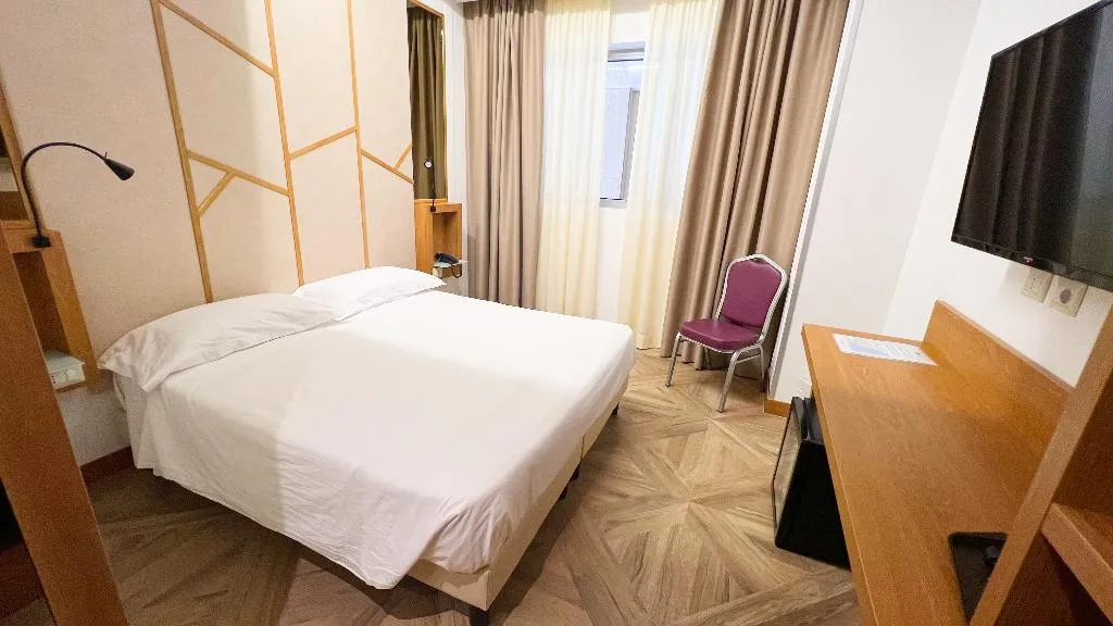 DOUBLE ECONOMY Room, Catania Sea Palace Hotel, Catania