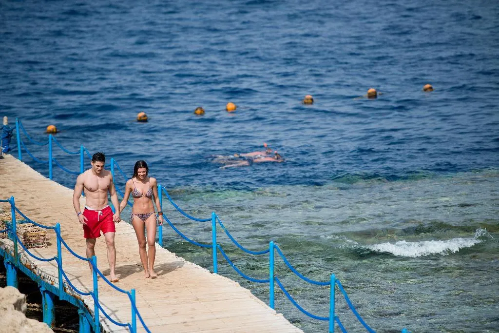 Sports and Entertainment, Amphoras Blu, Red Sea Riviera