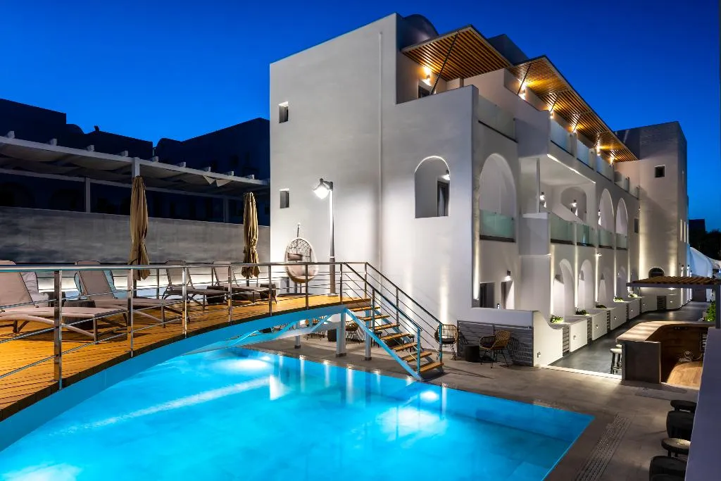 Pool, Deluxe Suites Santorini, Santorini