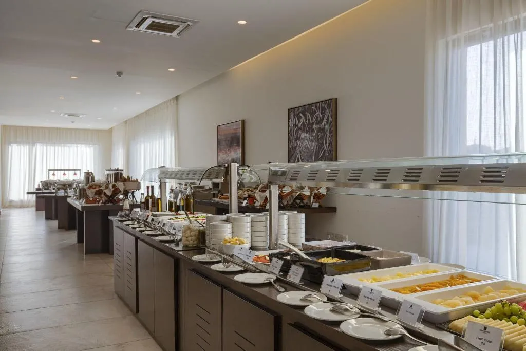 Restaurant, Aphrodite Hills Rentals – Junior Villas, Cyprus