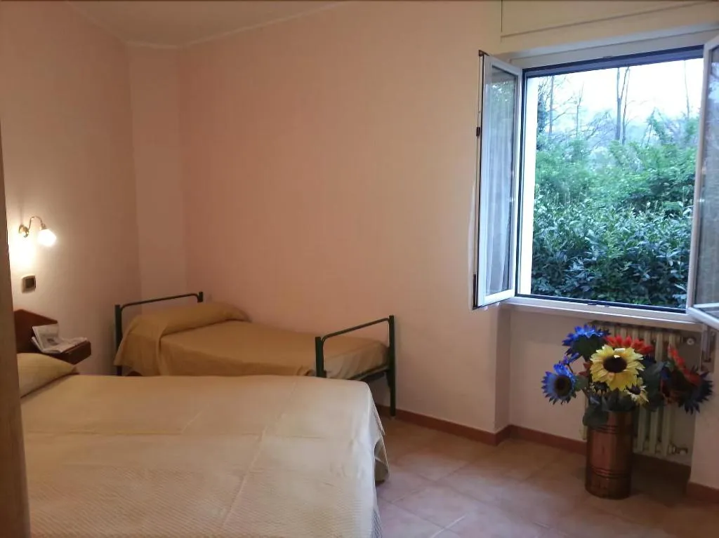Room, Hotel Eliseo, Rome