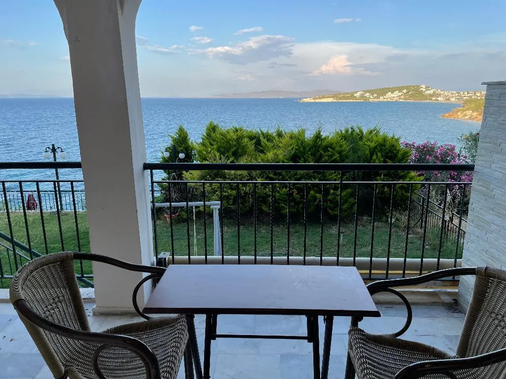 APARTMENT SEA VIEW CAPACITY 2 Room, Tayfun Hotel, Izmir