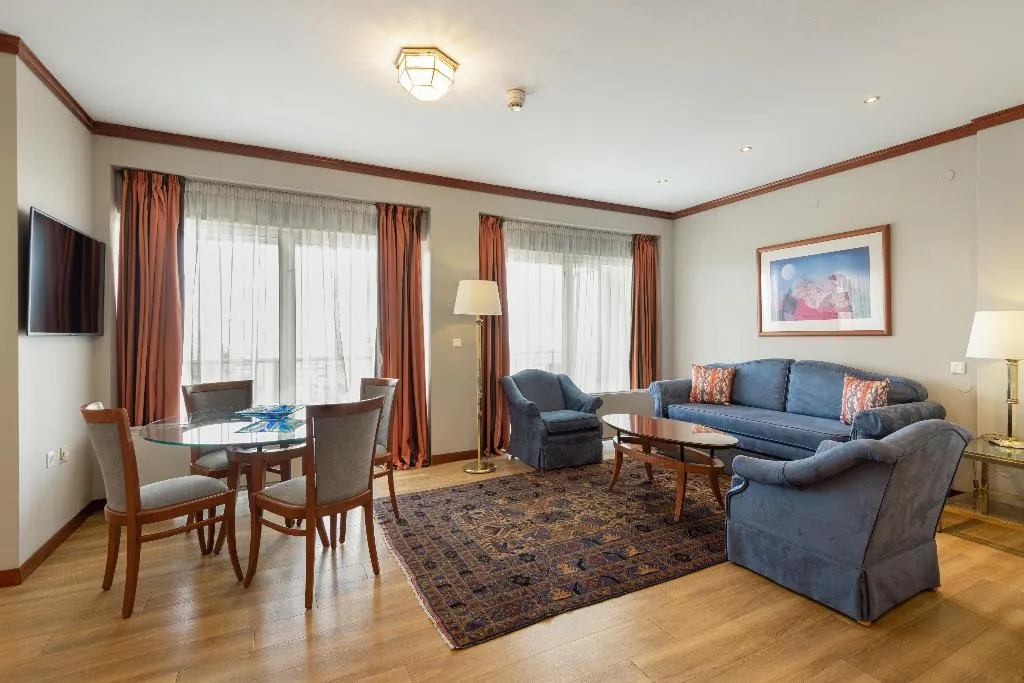 SUITE KING BED SMOKING Room, Holiday Inn Thessaloniki, Halkidiki