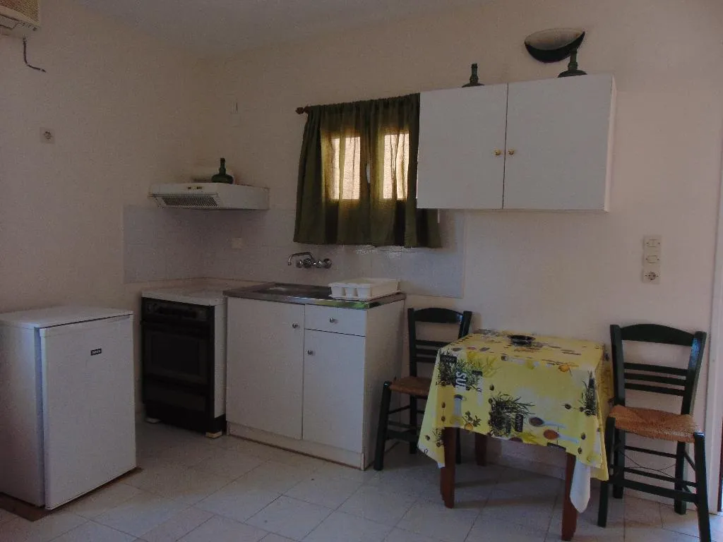 STUDIO STANDARD Room, Marina Studios, Kefallinia