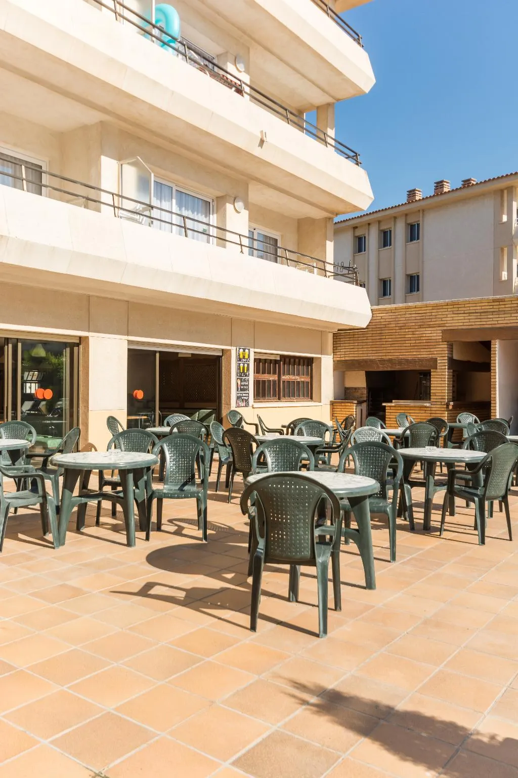 Terrace, Pierre & Vacances Estartit Playa, Costa Brava