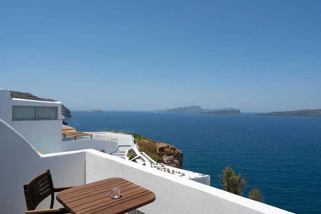 Double or Twin SUPERIOR WITH VIEWS Room, Goulielmos Hotel & Spa, Santorini