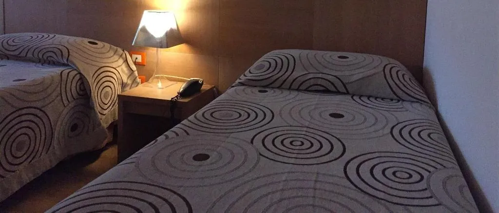 Room, Locanda Al Moro, Catania