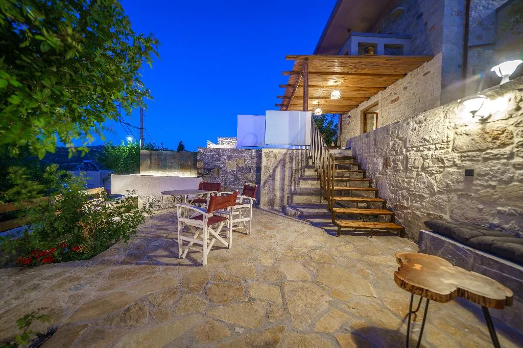 STUDIO CAPACITY 2 Room, Asion Lithos, Crete