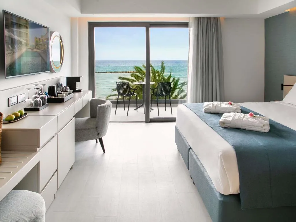 DOUBLE DELUXE WITH BALCONY Room, Mercure Larnaca Beach Resort, Cyprus