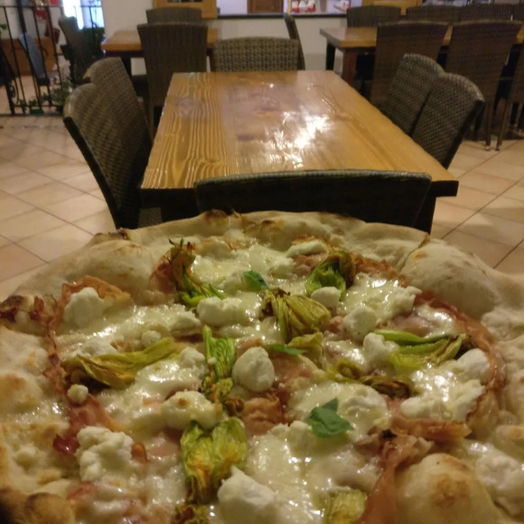Restaurant, Il Pertuso, Naples