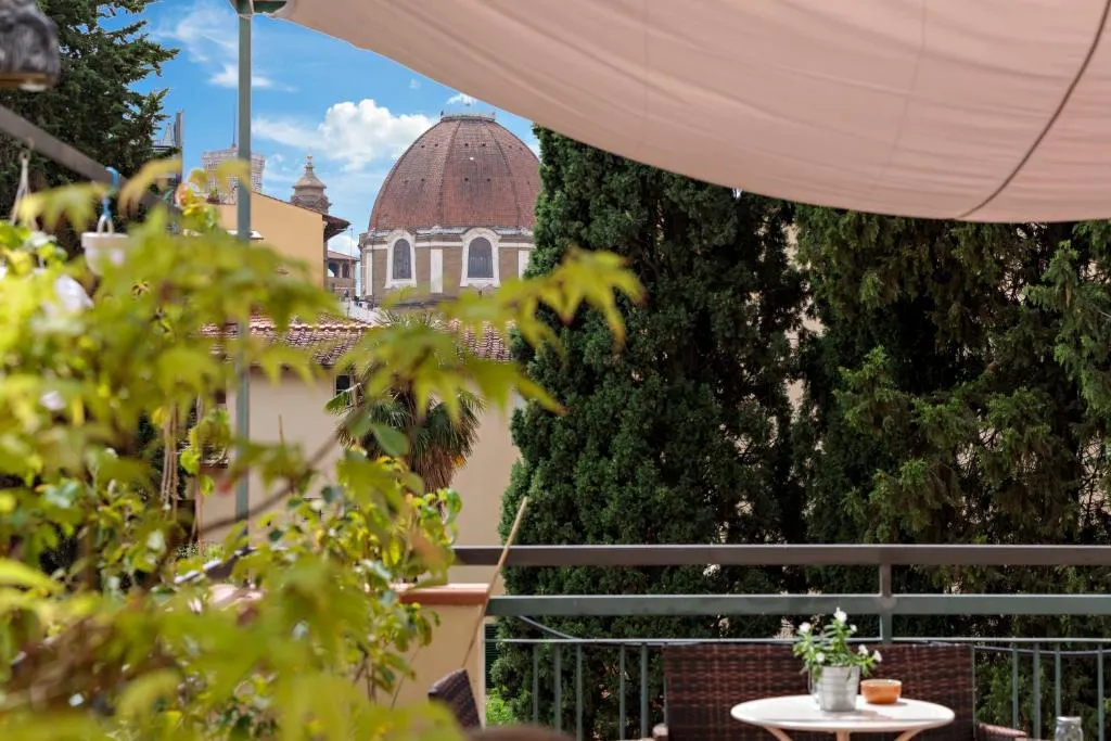 Terrace, Hotel Azzi, Florence