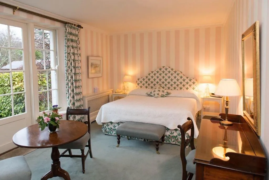 Room, Ballymaloe House, Cork