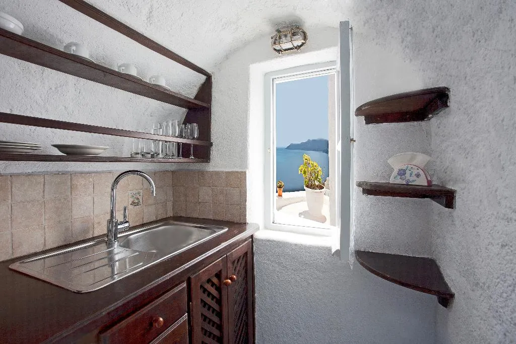SUITE SUPERIOR Room, Alexander's Suites, Santorini