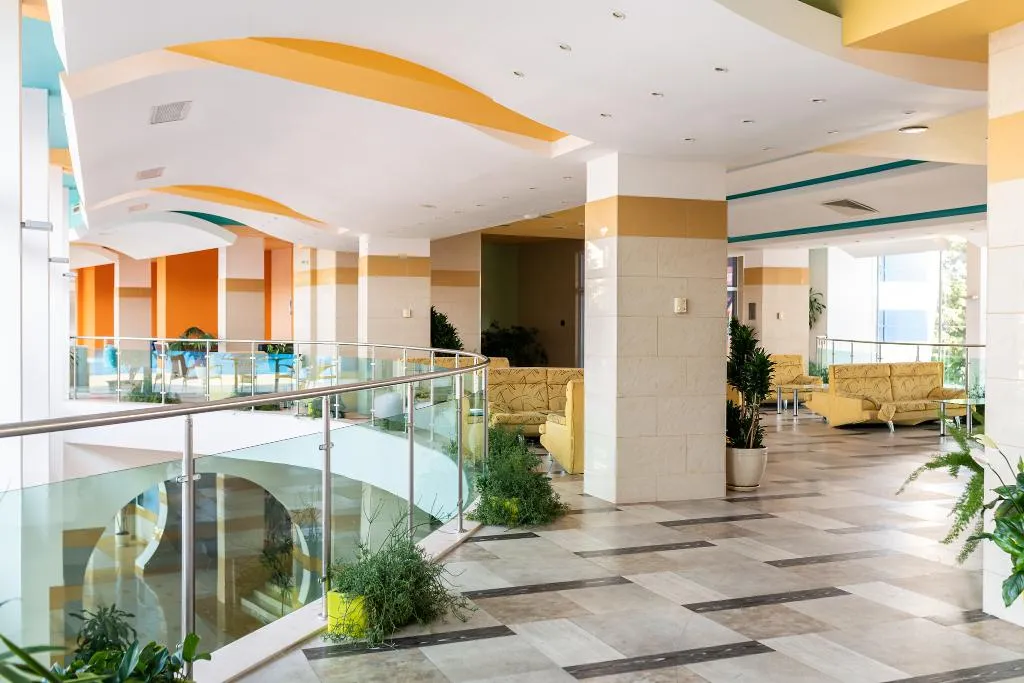 Lobby, Trakia Plaza, Bourgas