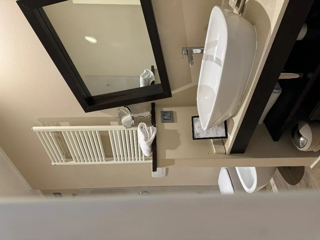 TRIPLE SUPERIOR Room, TownHouse 33, Milan