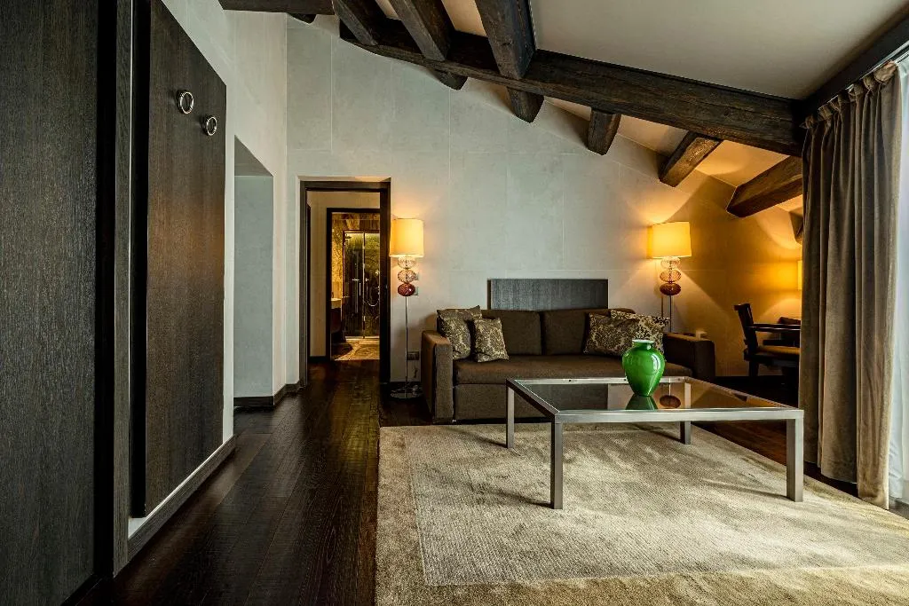 Room, Hyatt Centric Murano Venice, Venice
