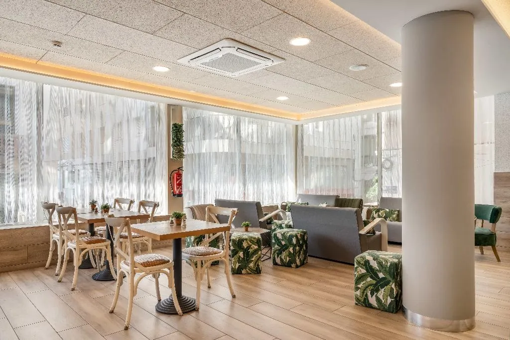 Restaurant, Metropol Hotel, Costa Brava