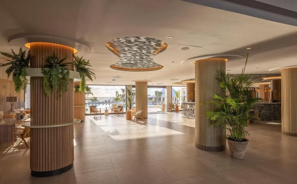 Lobby, Radisson Blu Resort Lanzarote, Lanzarote