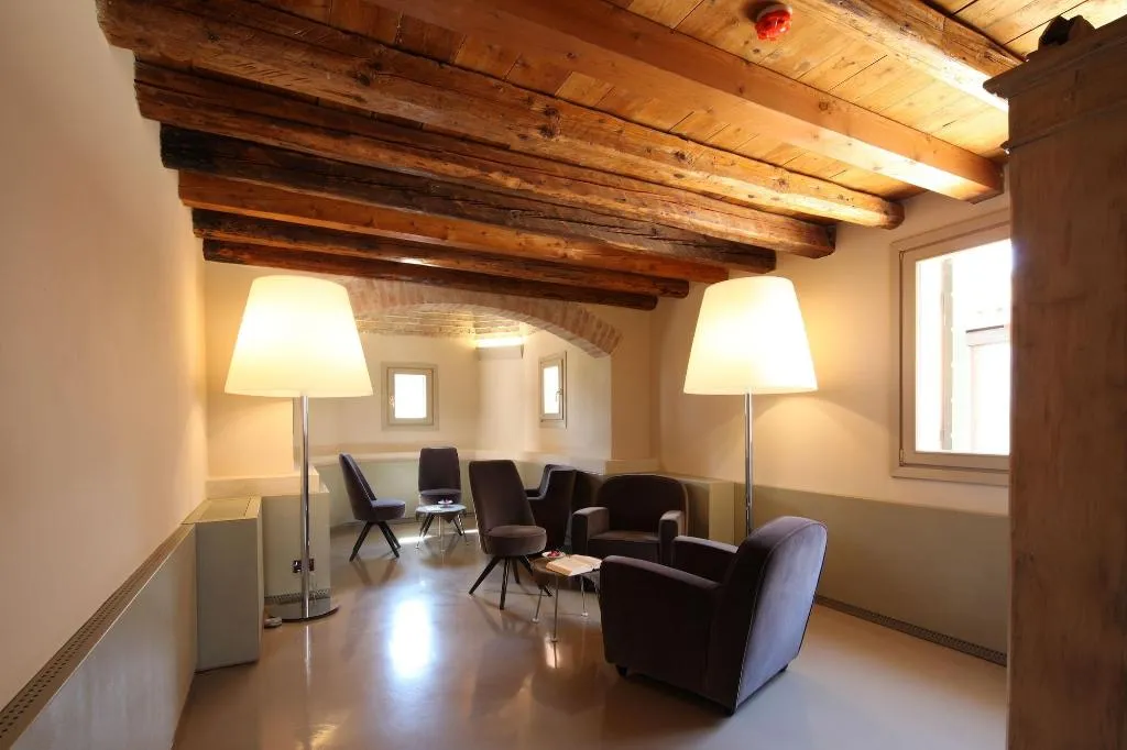 Lobby, Venissa, Venice