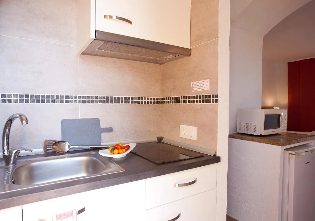 STUDIO STANDARD Room, Apartamento Sol Romantica by DOT Suites, Majorca