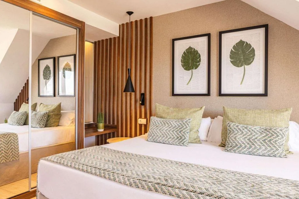 Room, Zafiro Palace Palmanova, Majorca