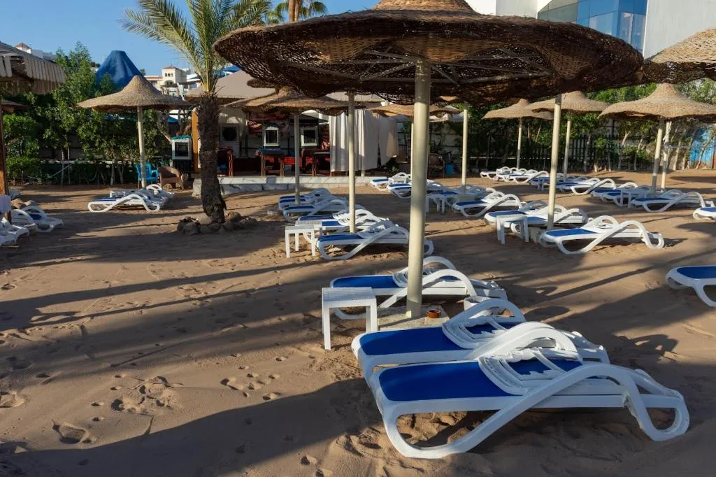 Beach, Cataract Layalina Hotel, Red Sea Riviera